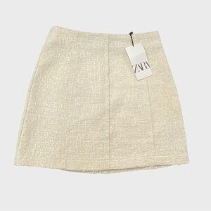 ZARA NWT Ivory Shimmer Tweed Mini Skirt Size Small
